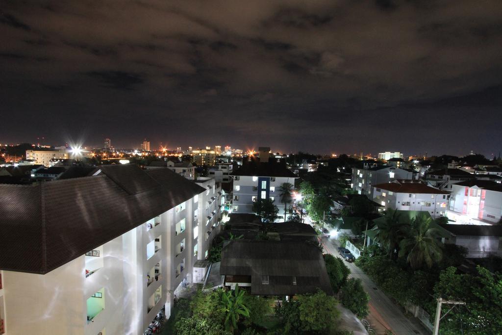 Pattara Place Chiang Mai Exteriör bild